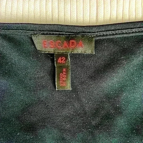 Escada 100% silk tank in Navy blue size 42 (12 us) - Picture 5 of 6